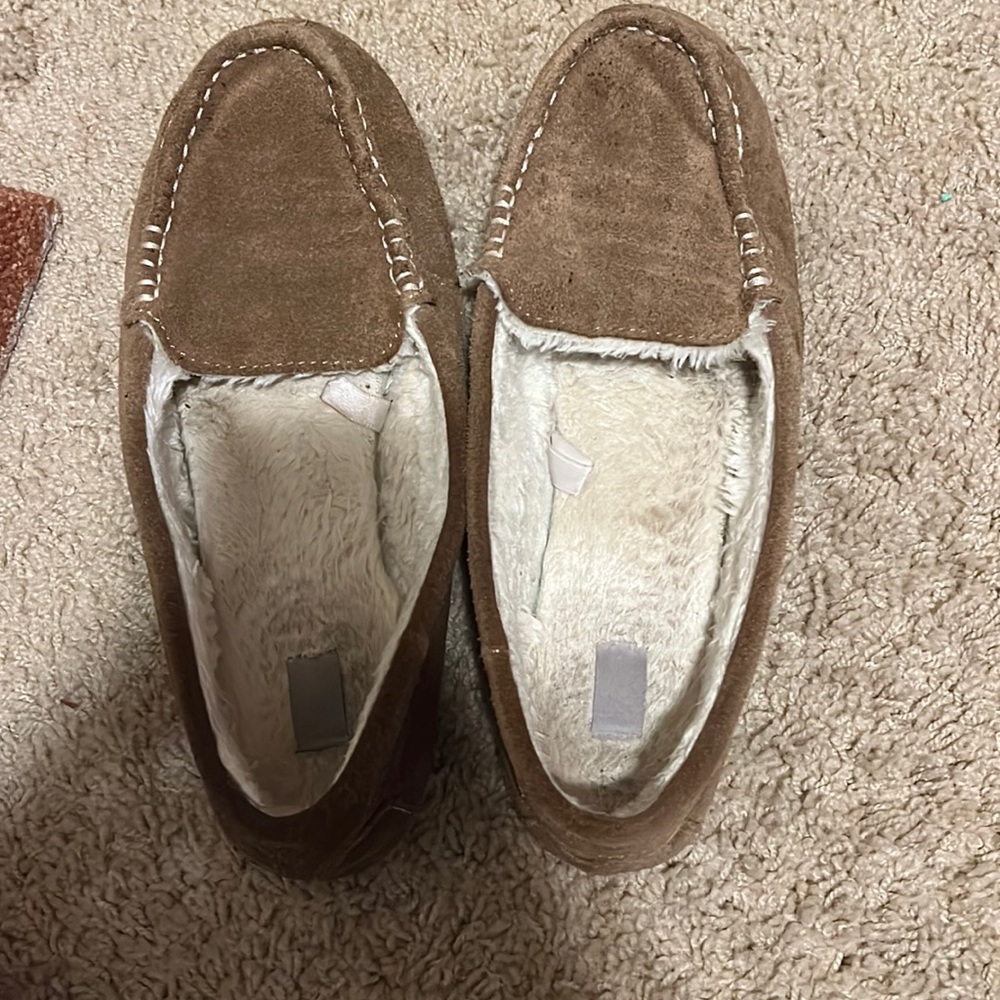 Womens 8 worn slippers.  Brown